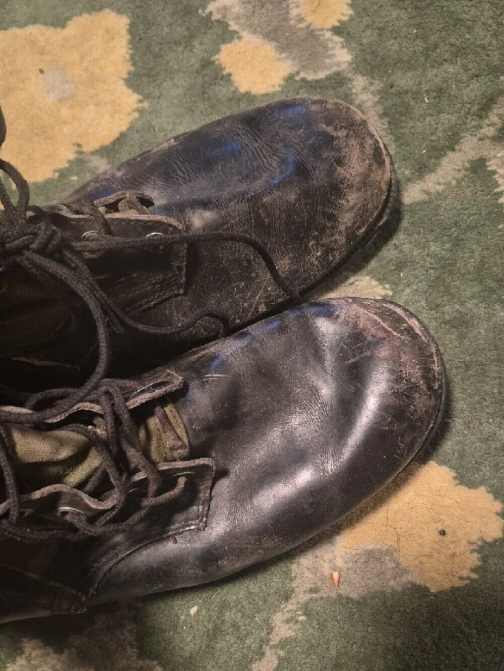 Men's Olive Green and Black Lace-Up Combat Boots